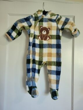 Little Boy Plaid Fleece Soft baby onesie 6-9 months